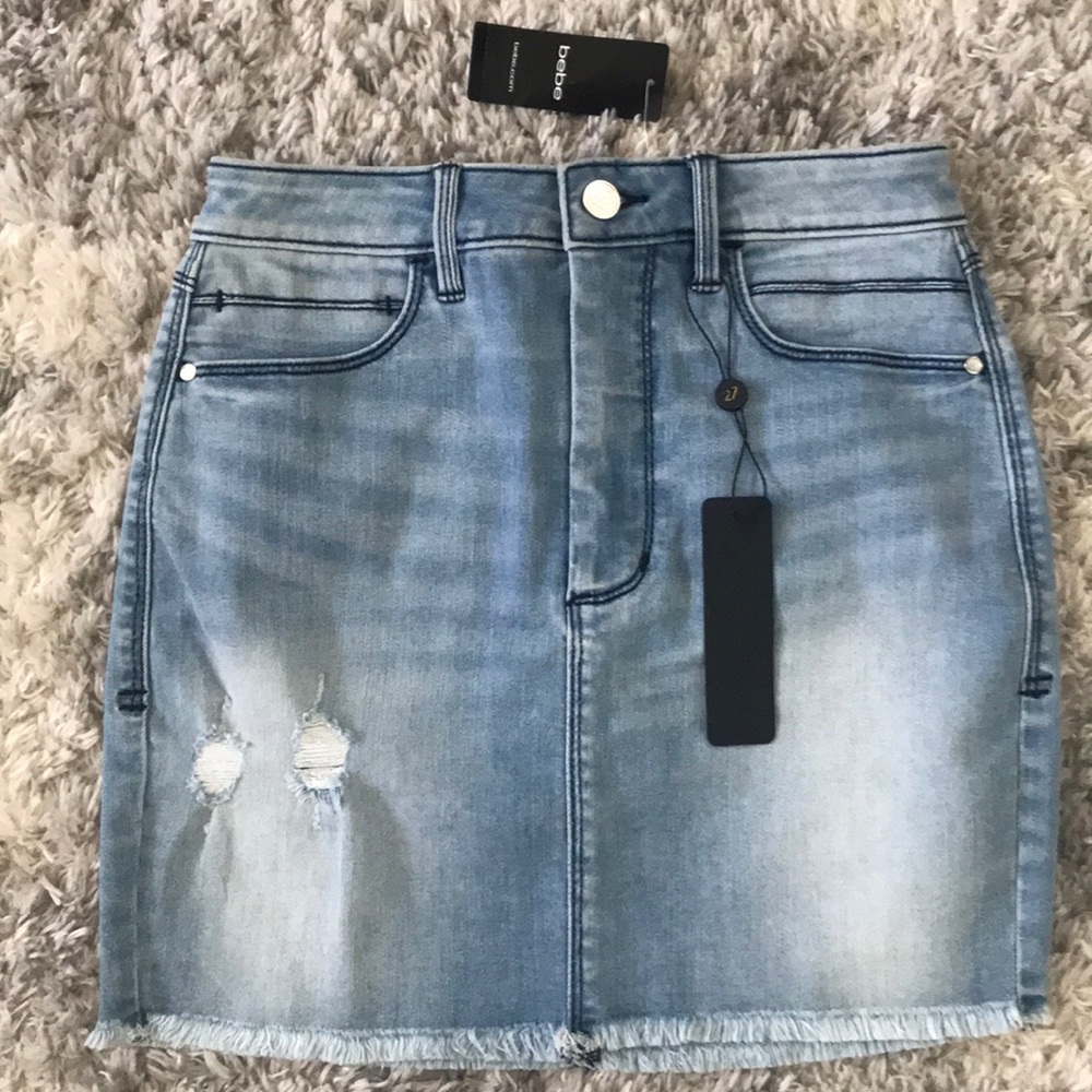 Bebe skirt